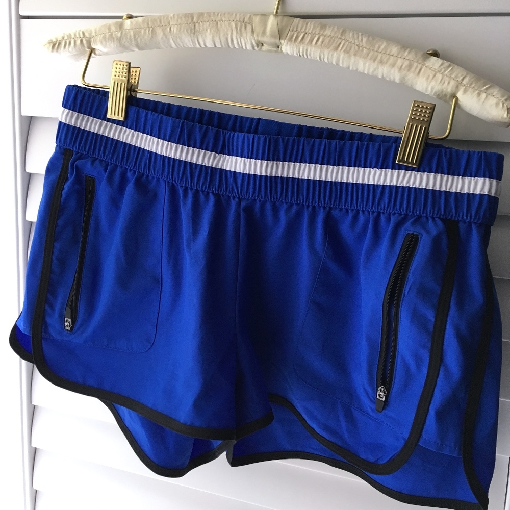 Running shorts